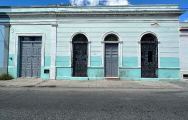 Casa colonial en venta muy cerca de La Plancha, Mérida, Yucatán.