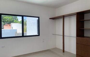 Casa en venta de 3 recámaras con alberca zona norte de Mérida