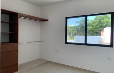 Casa en venta de 3 recámaras con alberca zona norte de Mérida