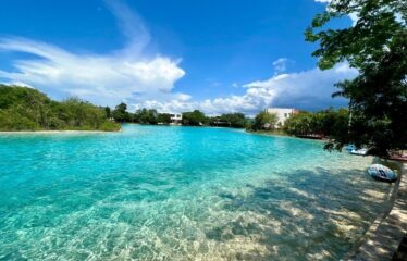 Terreno en venta con vista al lago, Privada Kanha, Yucatán Country Club.