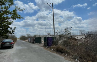 En venta terreno en Temozon Nte con permiso de construcción