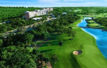 Lote en venta con vista al lago central, Privada Kilil, Yucatán Country Club.