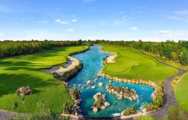 Lote en venta con vista al lago central, Privada Kilil, Yucatán Country Club.