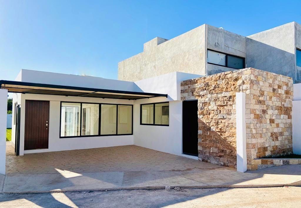 Casa en venta de una planta en Mérida Chichí Suárez