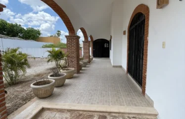 En Venta preciosa casa dentro de privada en Temozón Nte.