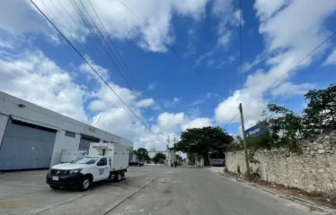 En venta terreno a 60 metros de Periférico Zona Leandro Valle.