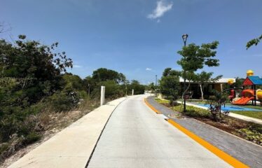 Terreno en venta con orientación Sur- Norte en privada Mirador, Komchén, Mérida.