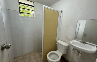 Casa en venta en el centro de Motul, Yucatán, a 2 cuadras de la plaza principal.