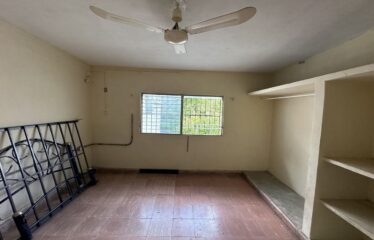 Casa en venta en el centro de Motul, Yucatán, a 2 cuadras de la plaza principal.