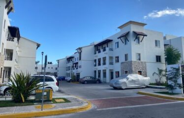 Venta de departamento en planta baja, privada Real Ibiza Plus, Playa del Carmen