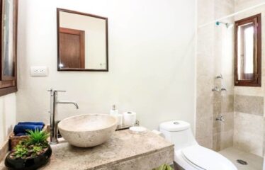 Bonita casa en venta en Villa Nautilus dentro de Aldea Zamá, Tulum, Qroo.