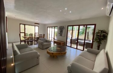 Bonita casa en venta en Villa Nautilus dentro de Aldea Zamá, Tulum, Qroo.