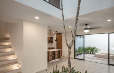 Townhouses en venta de 3 recámaras en zona de Dzitya