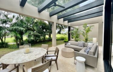 Venta de residencia personalizable en privada Amanhá, Yucatán Country Club