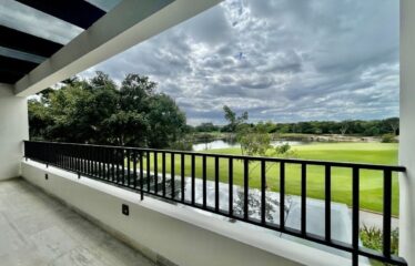 Venta de residencia personalizable en privada Amanhá, Yucatán Country Club