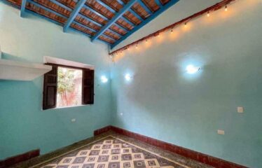 Casona con piscina en venta en el Centro de Mérida, totalmente remodelada.