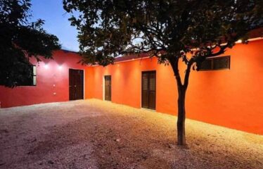 Casona con piscina en venta en el Centro de Mérida, totalmente remodelada.