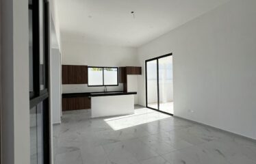 En venta casa de una planta de 3 recámaras zona de Dzitya